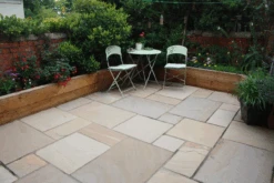 Talasey Classicstone Autumn Brown Sandstone Paving Project Pack X 18mm 6 Talasey Classicstone Autumn Brown Sandstone Paving Project Pack X 18mm -TimberWorks Autumn Brown PP IMG 03 60247.1755745001