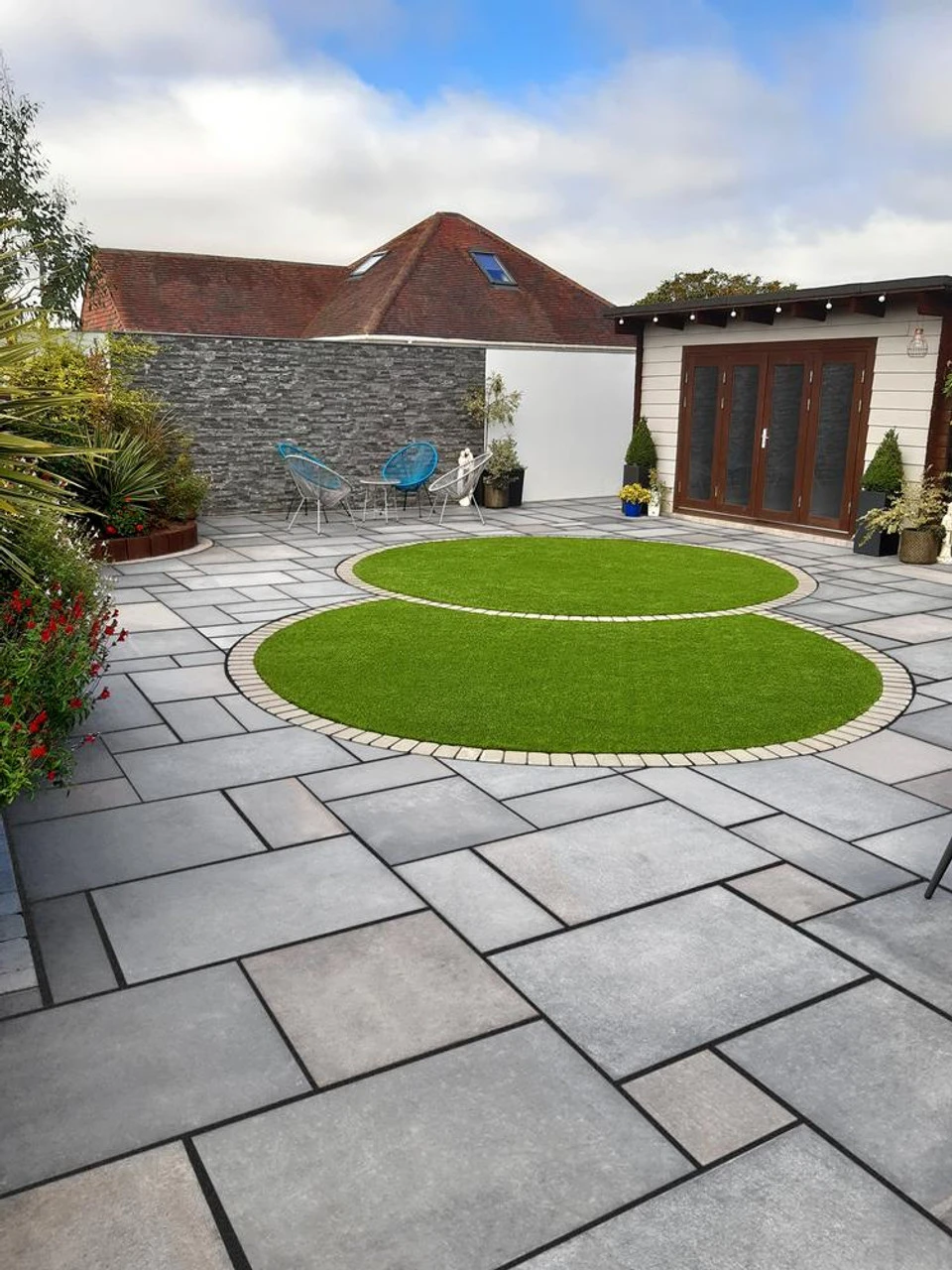 Talasey Classicstone Harbour Grey Limestone Paving Project Pack X24mm (18.90m2) 2 Talasey Classicstone Harbour Grey Limestone Paving Project Pack X24mm (18.90m2) - Image 2