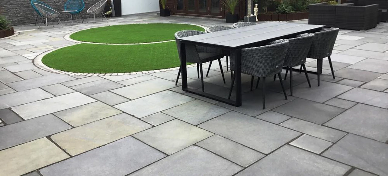 Talasey Classicstone Harbour Grey Limestone Paving Project Pack X24mm (18.90m2) 3 Talasey Classicstone Harbour Grey Limestone Paving Project Pack X24mm (18.90m2) - Image 3