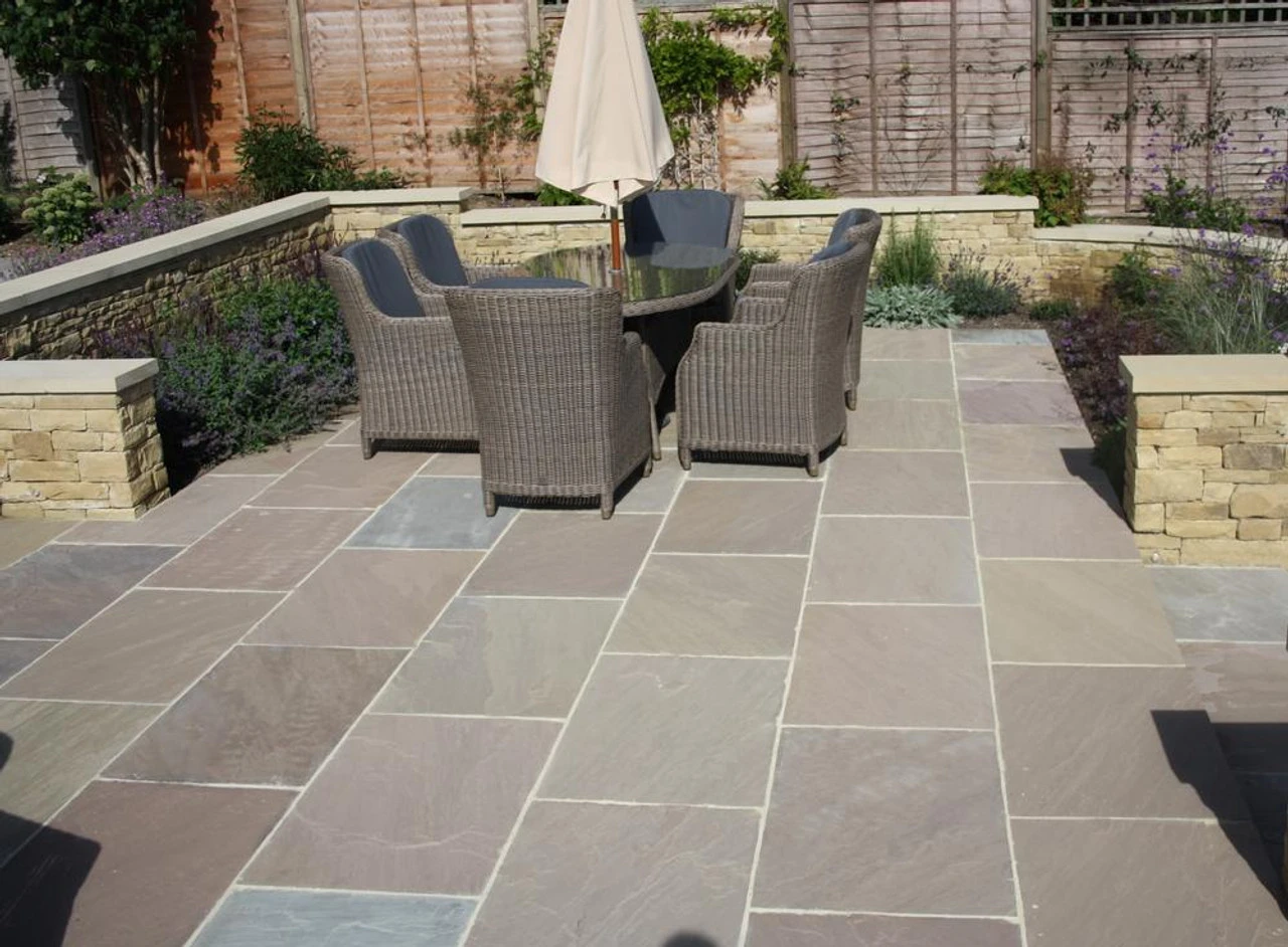 Talasey Classicstone Lakeland Sandstone Paving 900 X 600 X 24mm (17.80m2) 2 Talasey Classicstone Lakeland Sandstone Paving 900 X 600 X 24mm (17.80m2) - Image 2