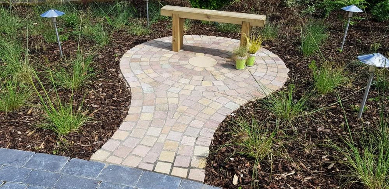 Talasey Cobblestone Meadow Sandstone Cobble Paving 100 X 100 X 25-50mm (6m2) 3 Talasey Cobblestone Meadow Sandstone Cobble Paving 100 X 100 X 25-50mm (6m2) - Image 3