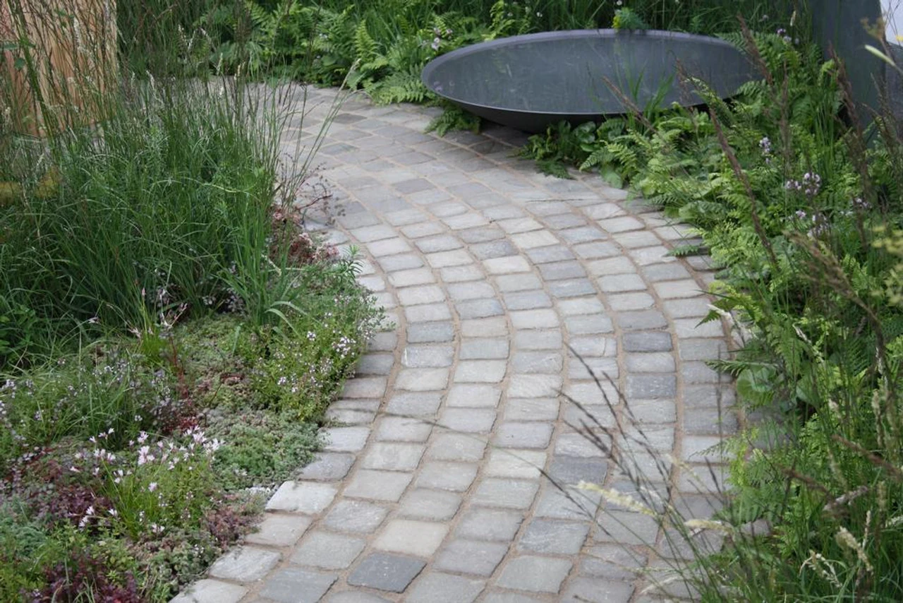 Talasey Cobblestone Pewter Sandstone Cobble Paving Project Pack X 25-50mm (15m2) 2 Talasey Cobblestone Pewter Sandstone Cobble Paving Project Pack X 25-50mm (15m2) - Image 2