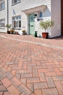 Keyblok Concrete Block Paving Brindle 200 X 100 X 60mm (8.08m2)
